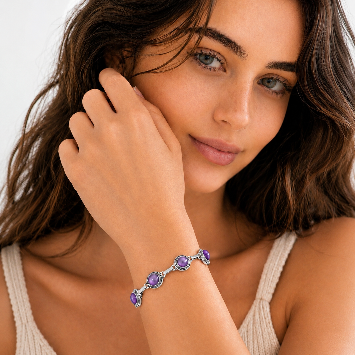 Pulsera Almaga de Amatista Morada Bañada en Plata – Regalo para Mujer